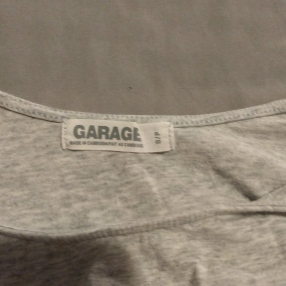 Light Grey Top - Picture 3 of 3